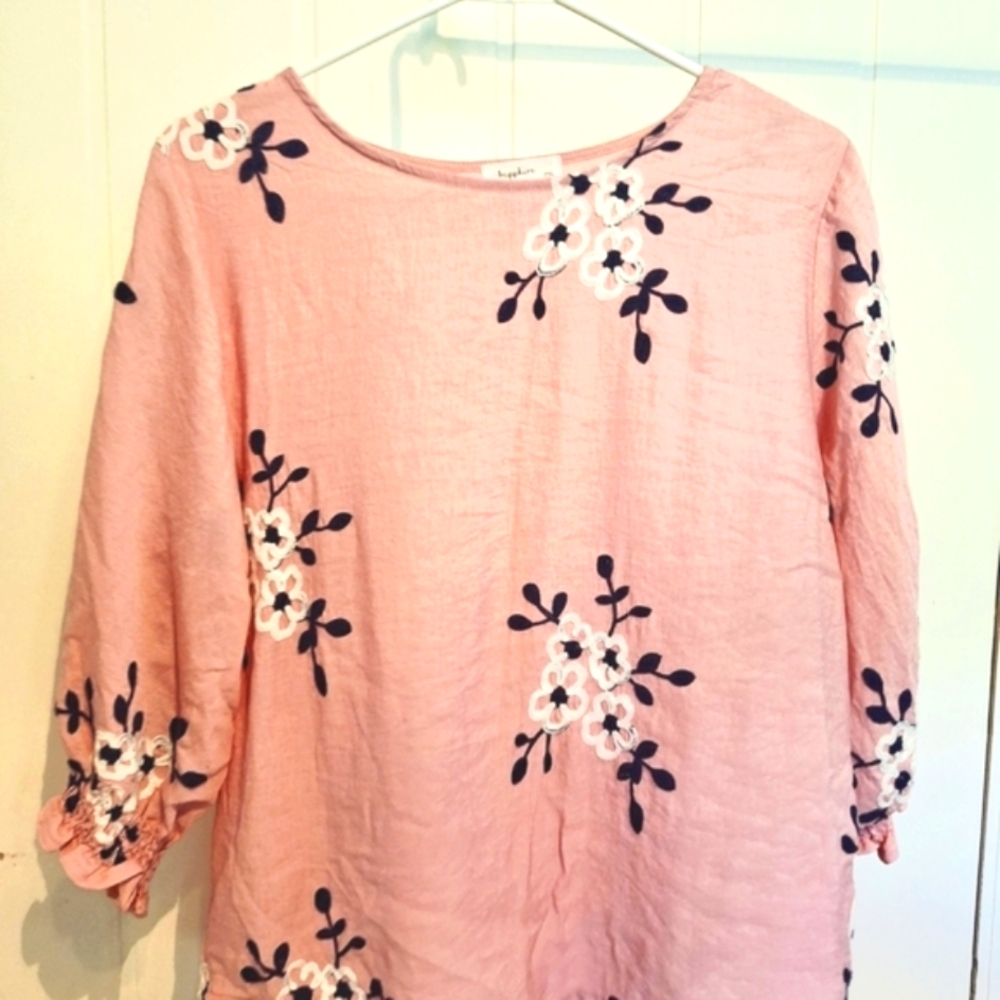 NWOT Sapphire Pink and Navy Floral Embroidered Blouse Size XLP